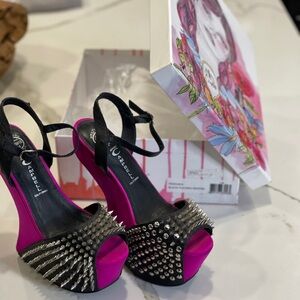 😈Jeffrey Campbell Viscous Spiked Architectural Heels😈